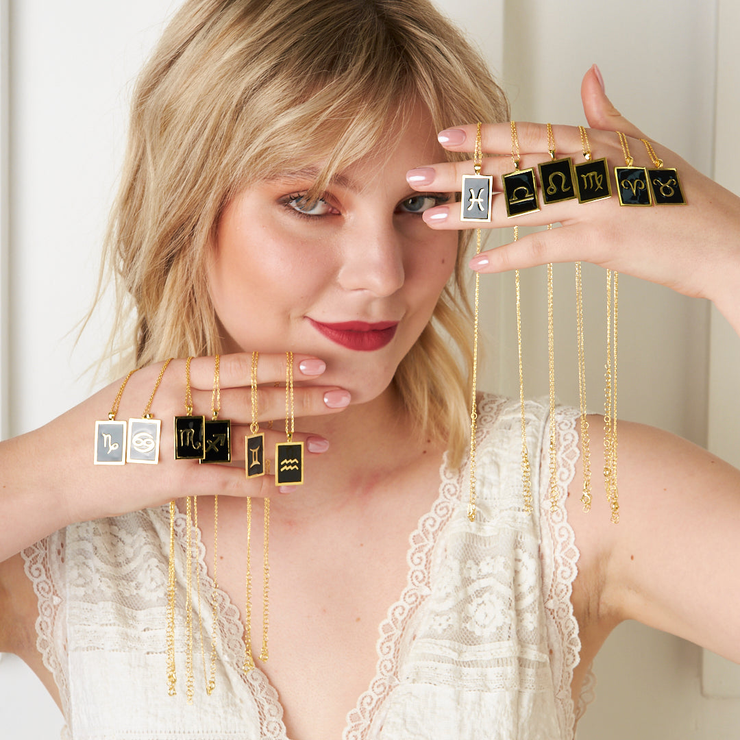 Renkli Dikdörtgen Yay Burcu Kolyesi - 925 GÜMÜŞ