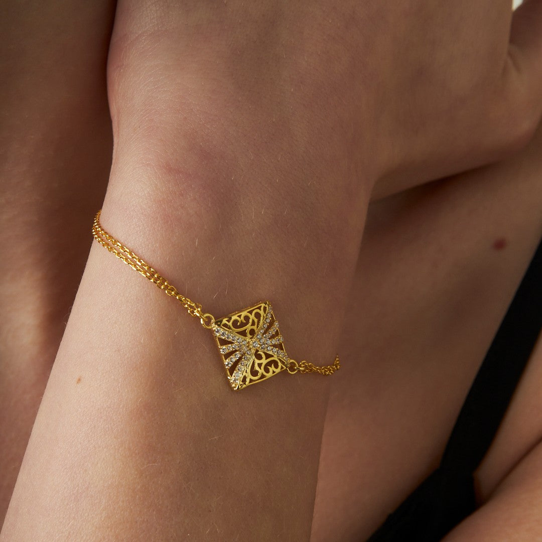 Taşlı Kare Bileklik - 925 GÜMÜŞ