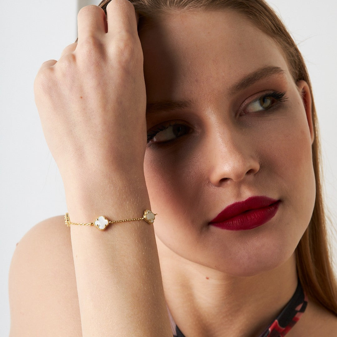 Üçlü Beyaz Yonca Bileklik - 925 GÜMÜŞ