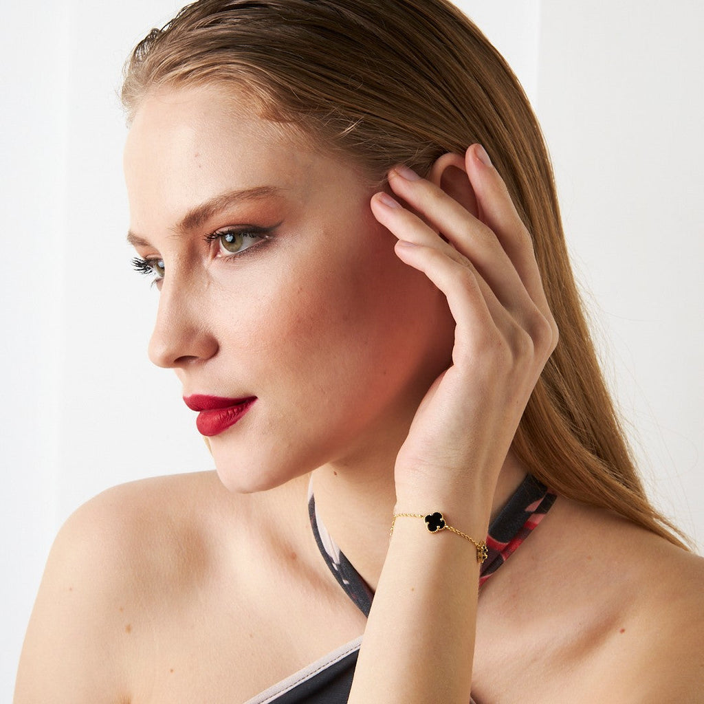 Üçlü Siyah Yonca Bileklik - 925 GÜMÜŞ