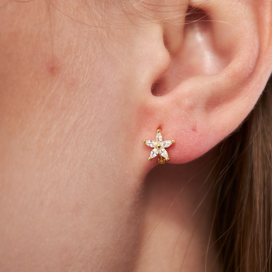 Parıltılı Çiçek Piercing - 925 GÜMÜŞ