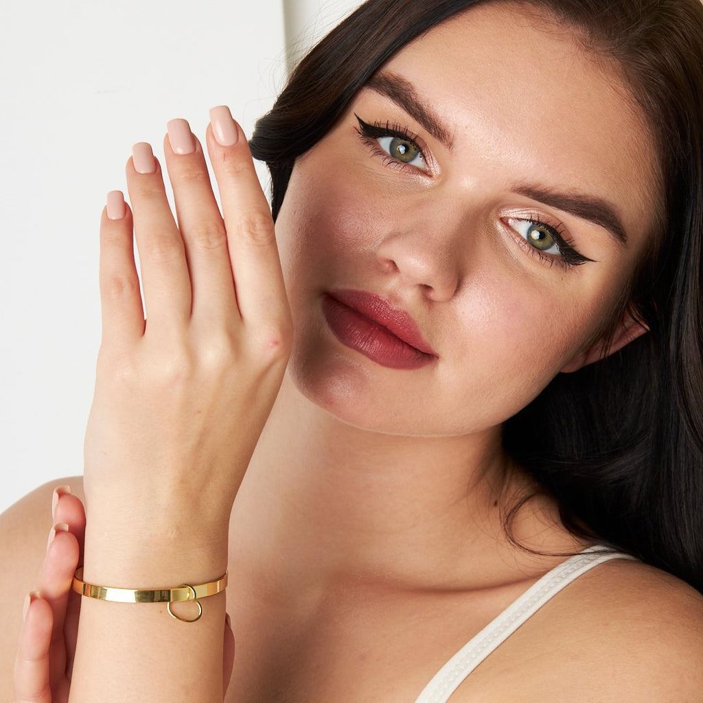 Sallanan Kalpli Manşet Bileklik - 925 GÜMÜŞ